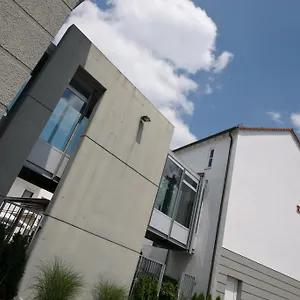 Feyrer Hotel
